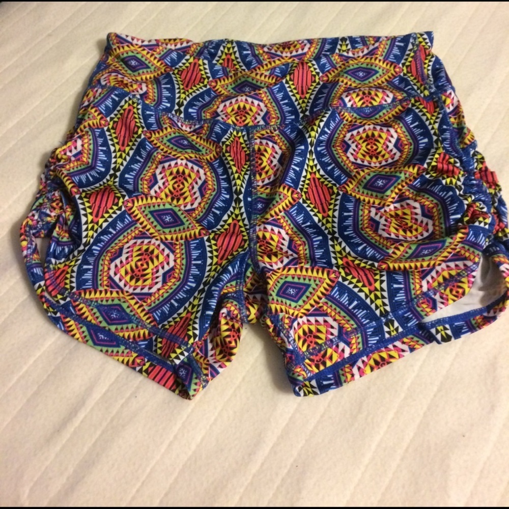 Aveto Stretchy Shorts